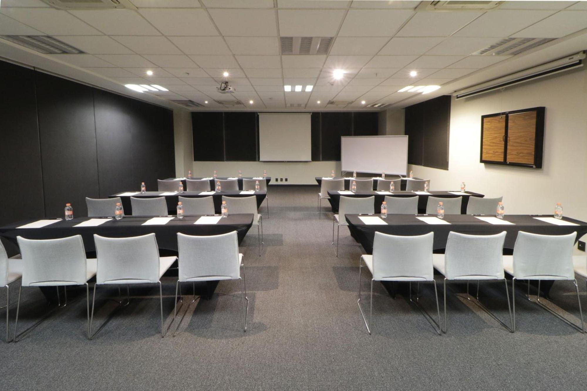 City Express Plus By Marriott Monterrey Nuevo Sur Bagian luar foto