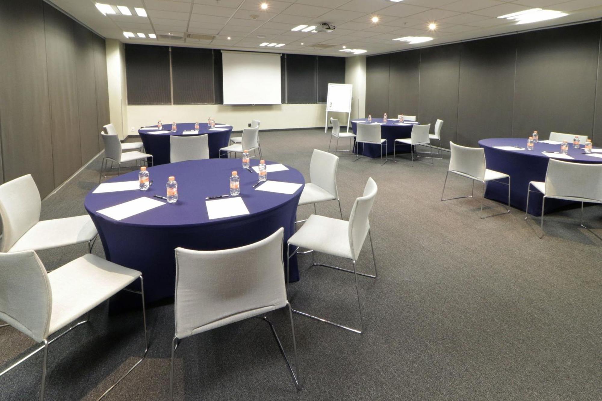 City Express Plus By Marriott Monterrey Nuevo Sur Bagian luar foto