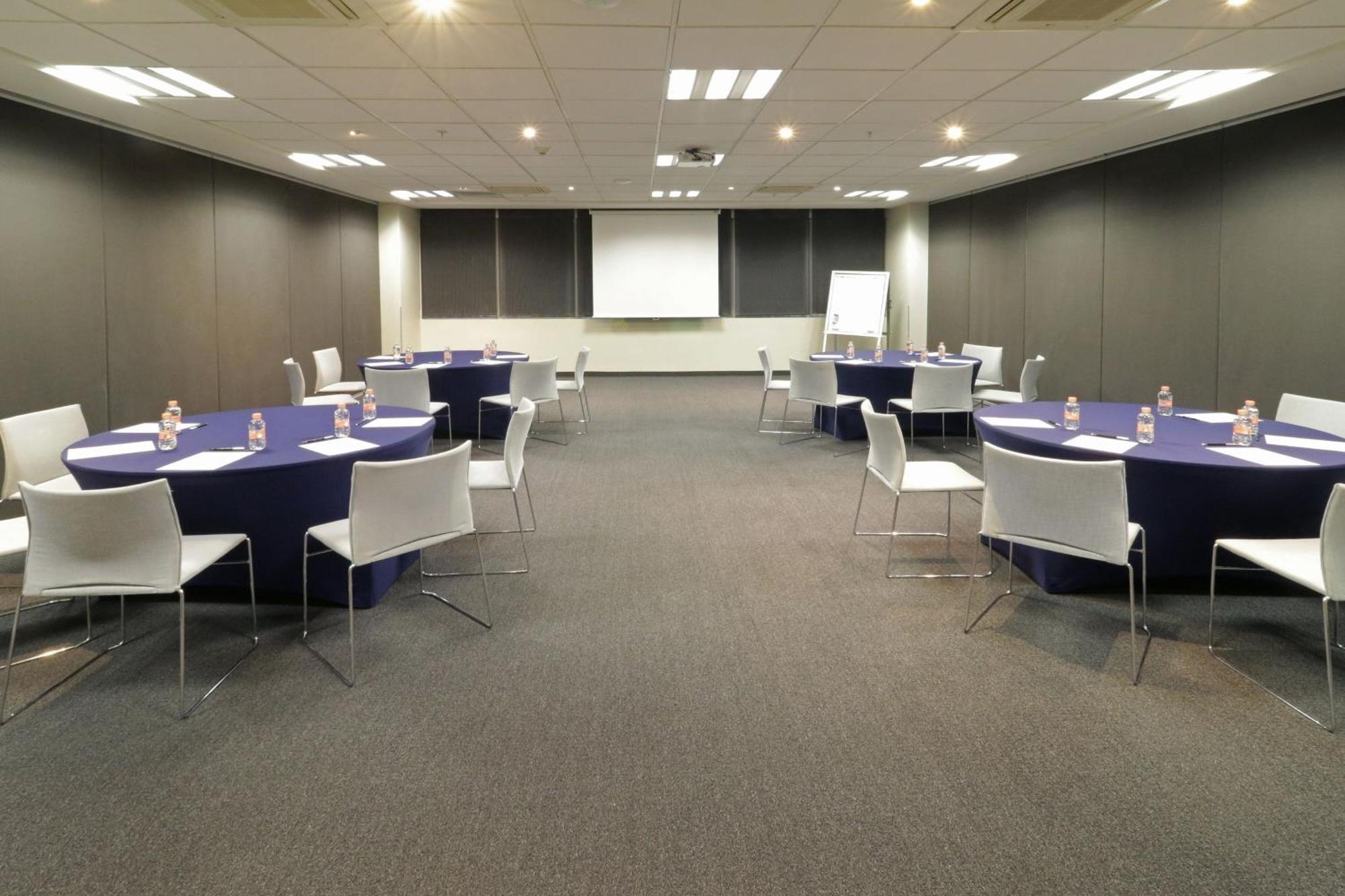 City Express Plus By Marriott Monterrey Nuevo Sur Bagian luar foto
