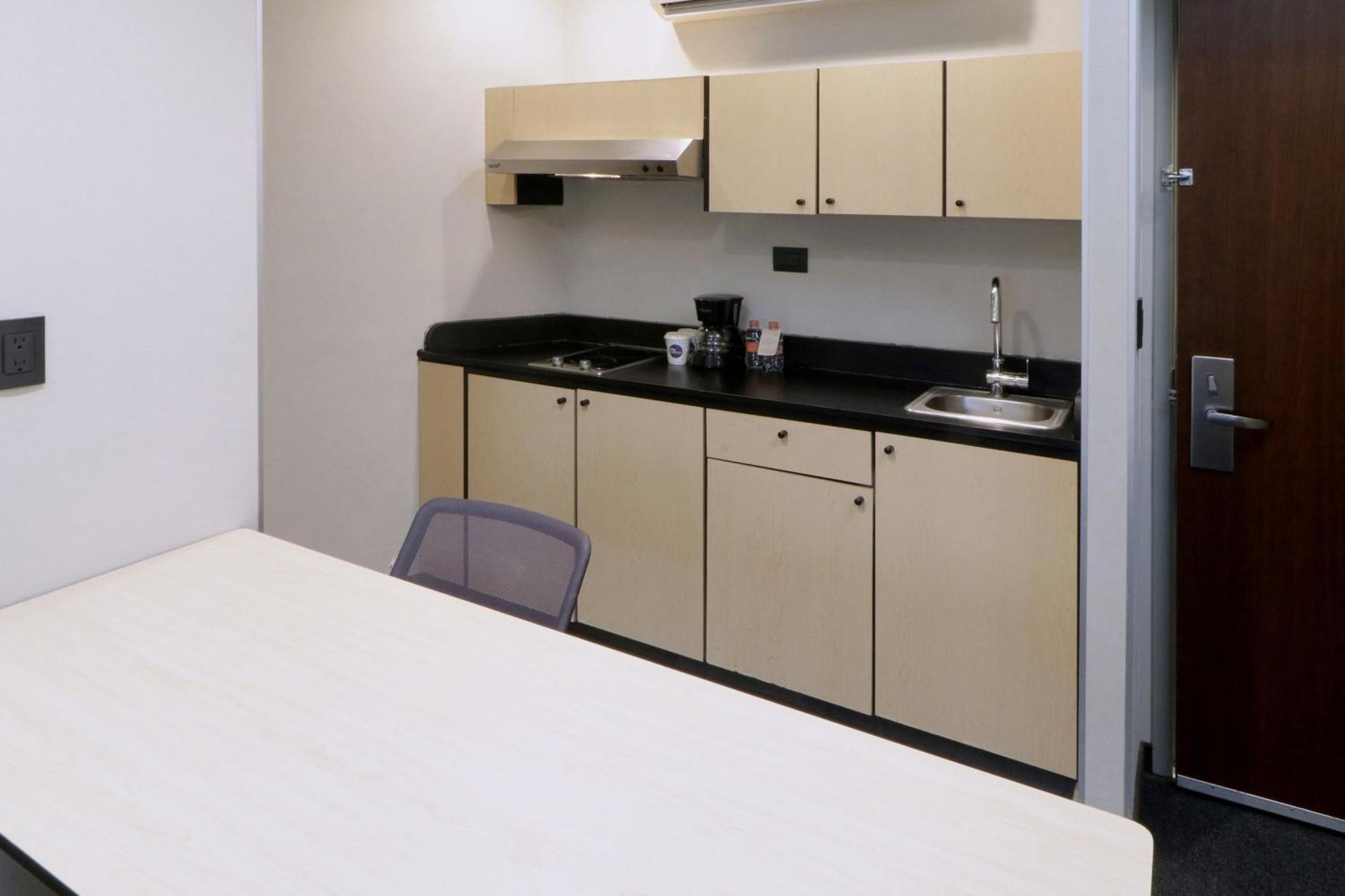 City Express Plus By Marriott Monterrey Nuevo Sur Bagian luar foto