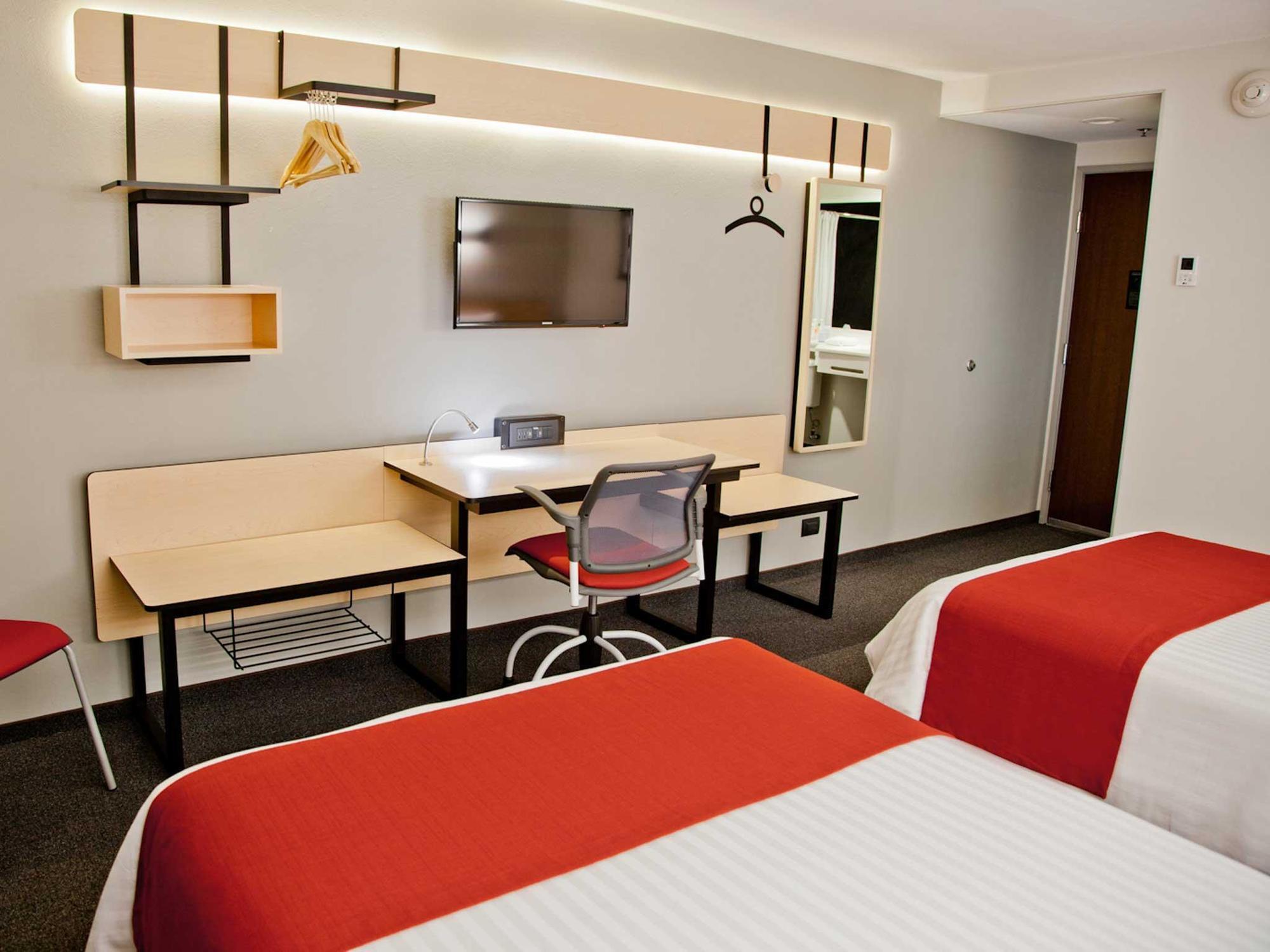 City Express Plus By Marriott Monterrey Nuevo Sur Bagian luar foto